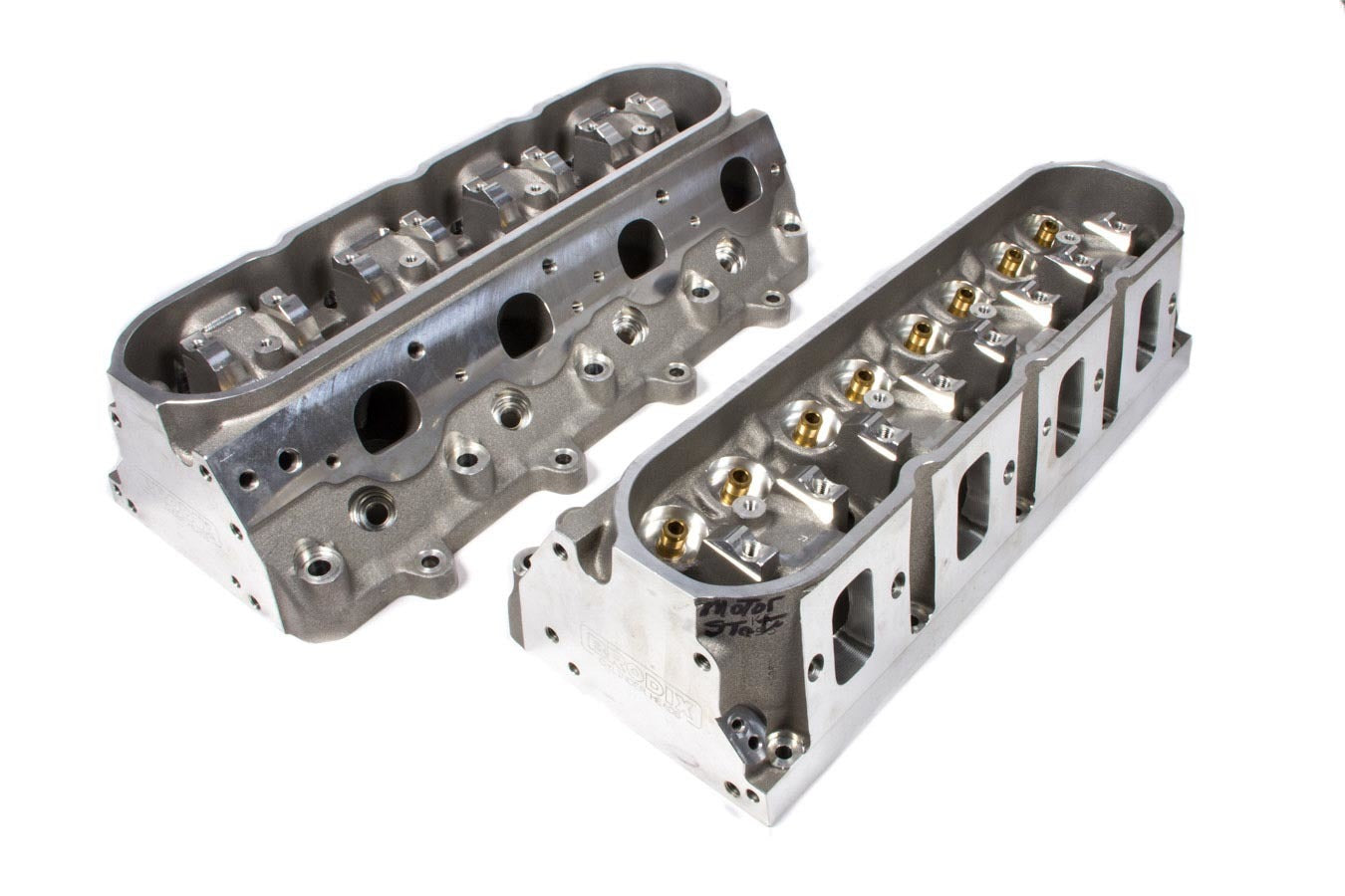 Cylinder Head - BR 7 - Bare - 2.204 / 1.614 in Valves - 262 cc Intake - 71 cc Chamber - Aluminum - GM LS-Series - Pair