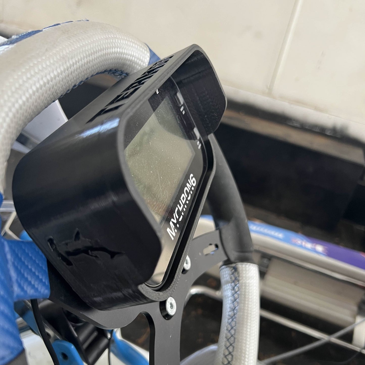 MyChron 6/6s Sunshade