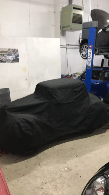 LEGENDS CAR COVER SEDAN BLACK